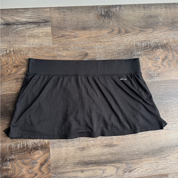 Nike Black Miniskirt - Picture 2 of 6